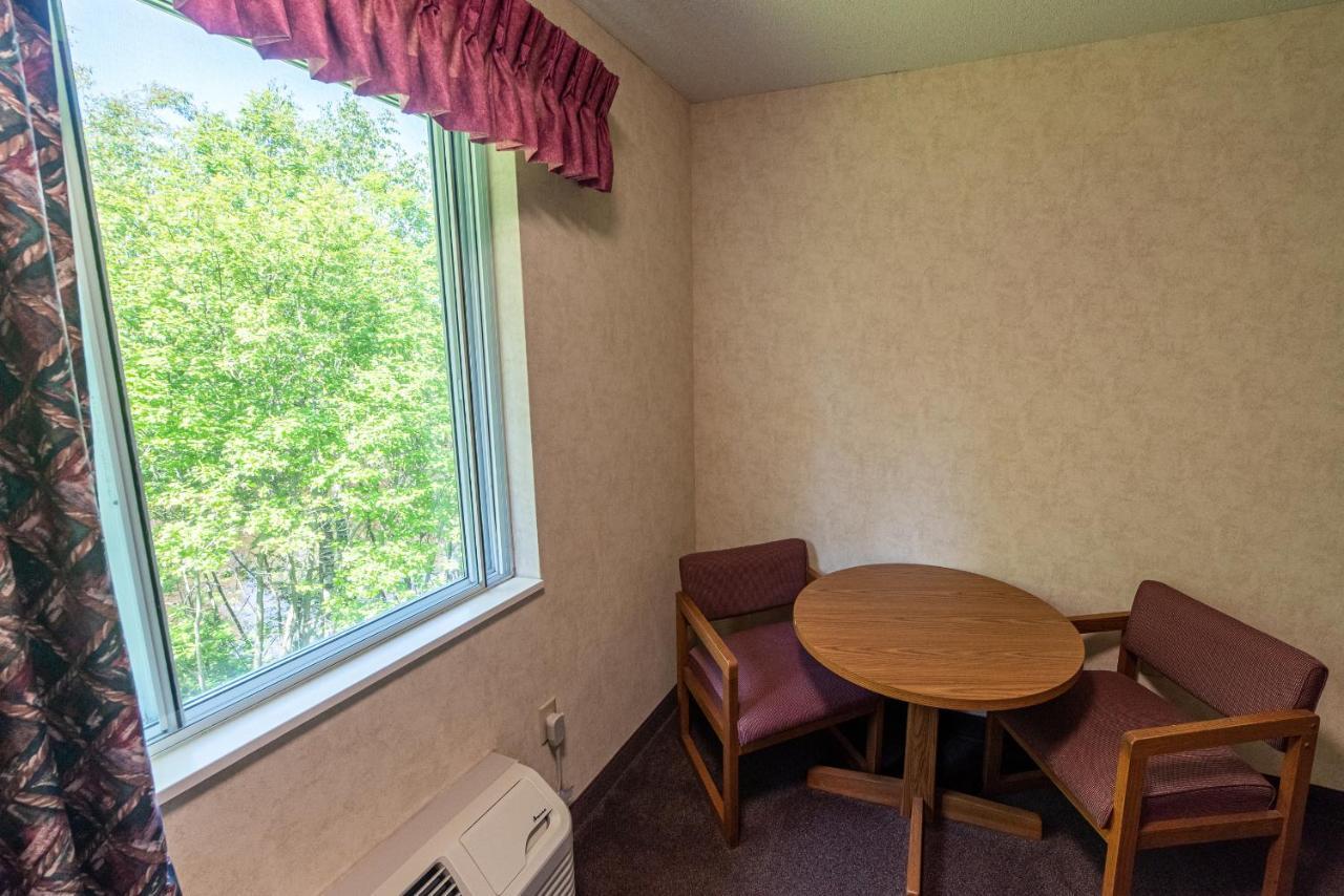 Willabee's Motel Brimley Buitenkant foto